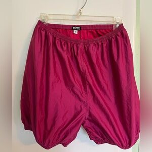 Bullet pointe trash bag shorts reversible